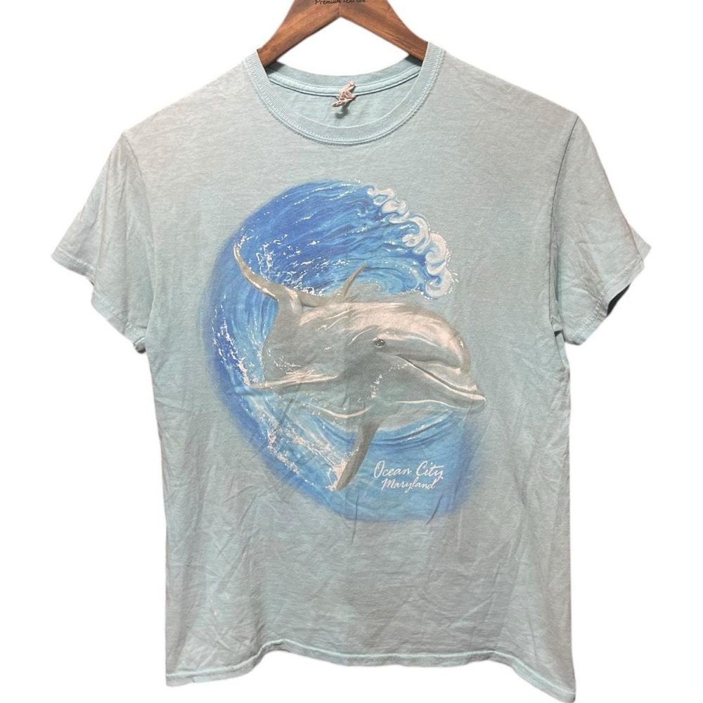 Ocean City Maryland dolphin graphic short sleeve crewneck nature T-shirt tee